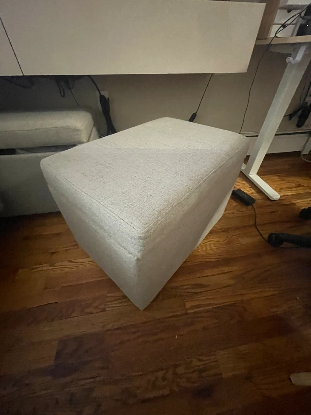 Ottoman (Set of 2) / Great Condition - photo 3