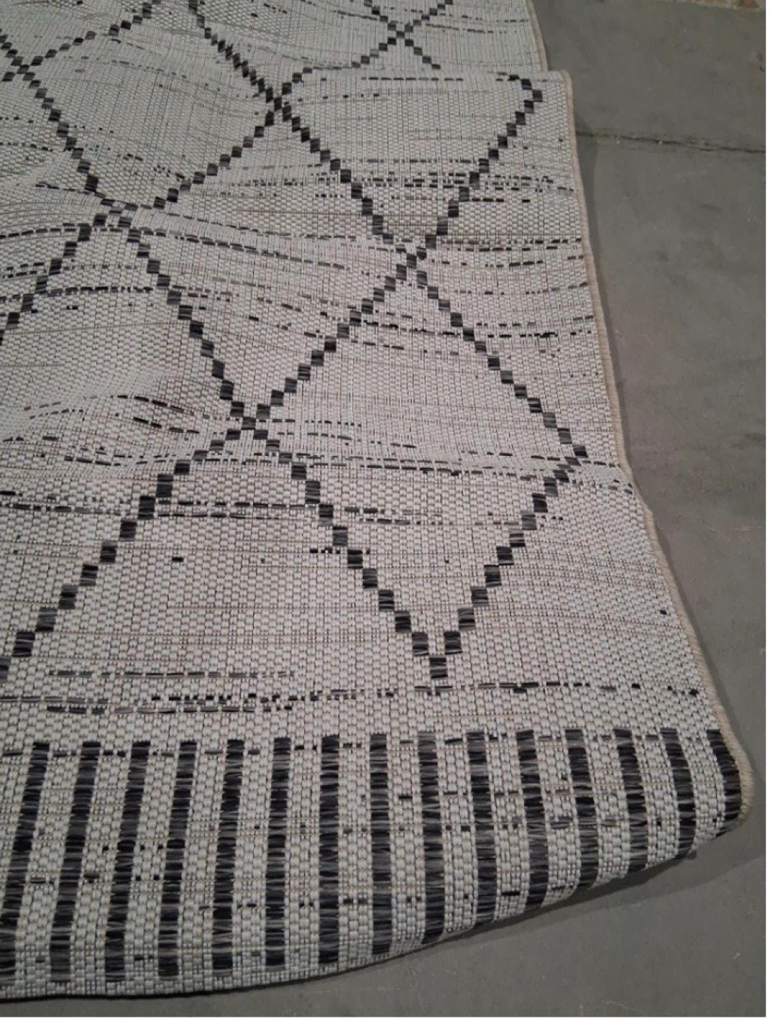 Outdoor Area Rug - Diamond Pattern - photo 4