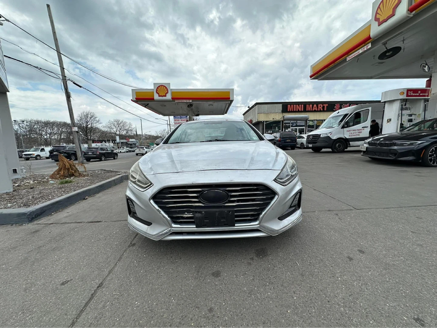 2018 Silver Hyundai Sonata Sedan - photo 3