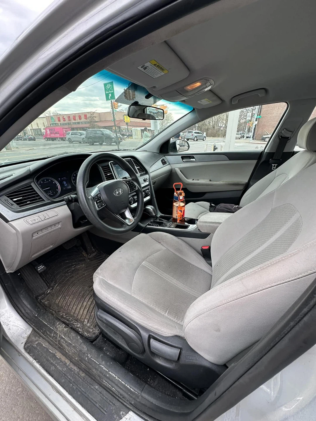 2018 Silver Hyundai Sonata Sedan - photo 4