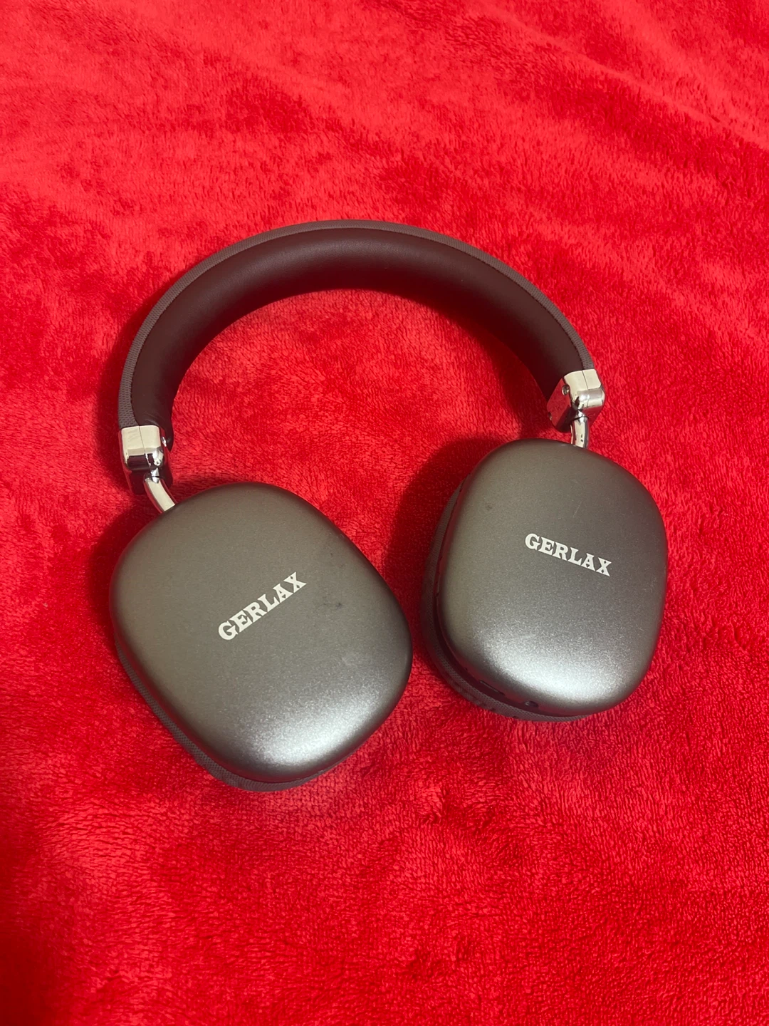 GERLAX Over-Ear Headphones