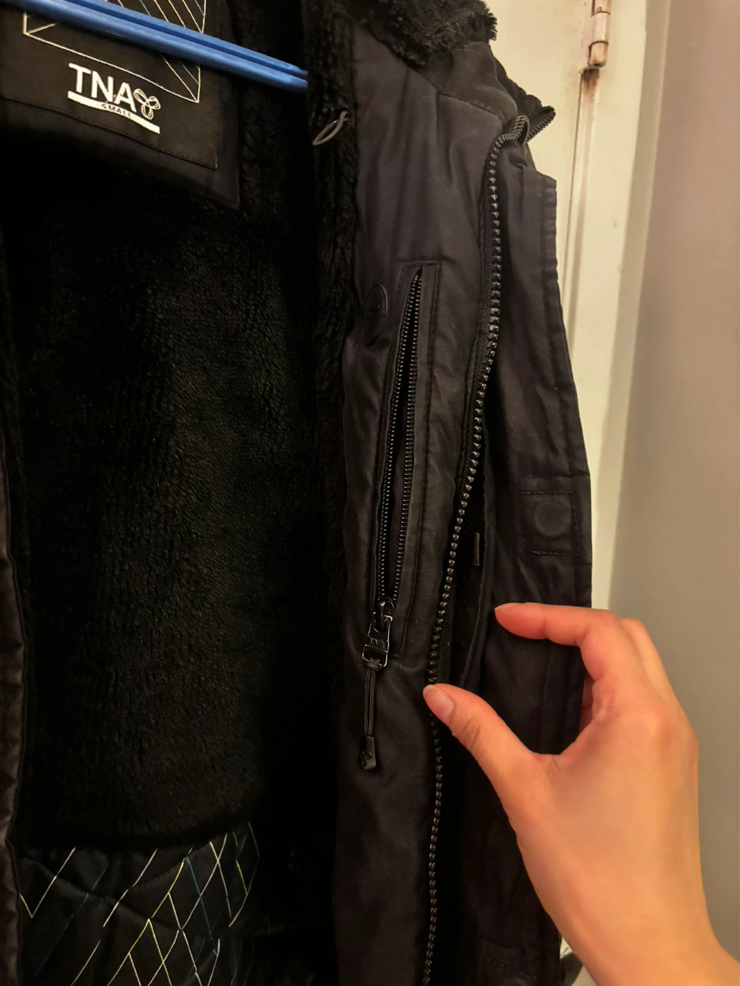TNA Black Winter Jacket - photo 2