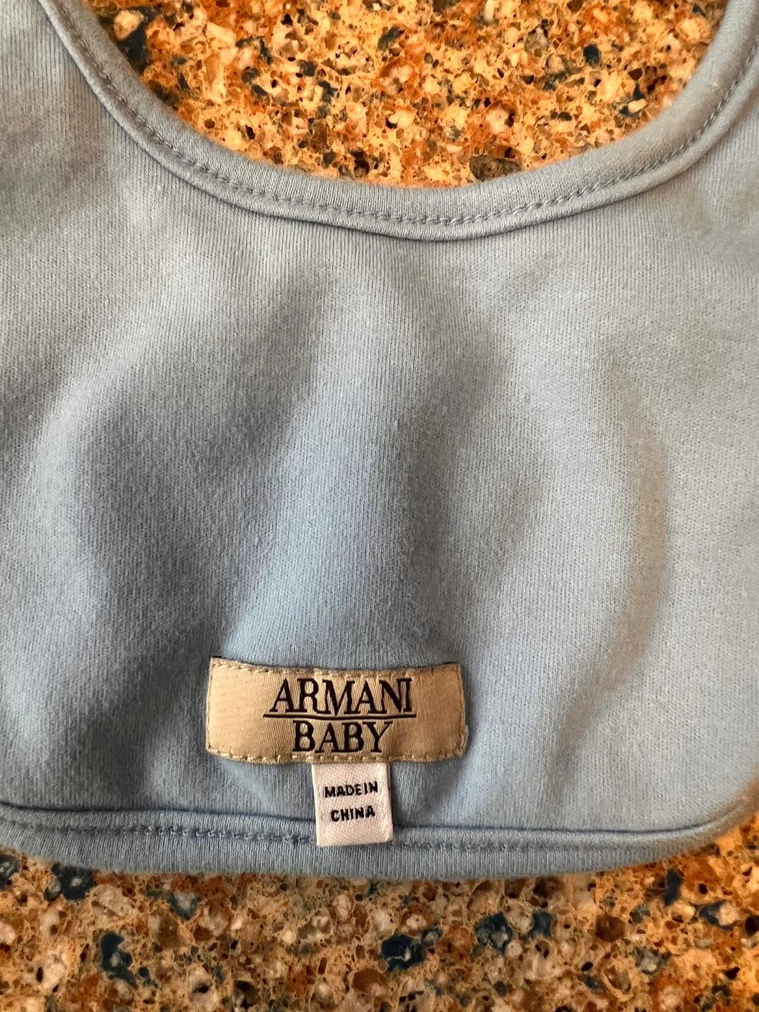 Authentic and original Armani Baby Bibs set - photo 4