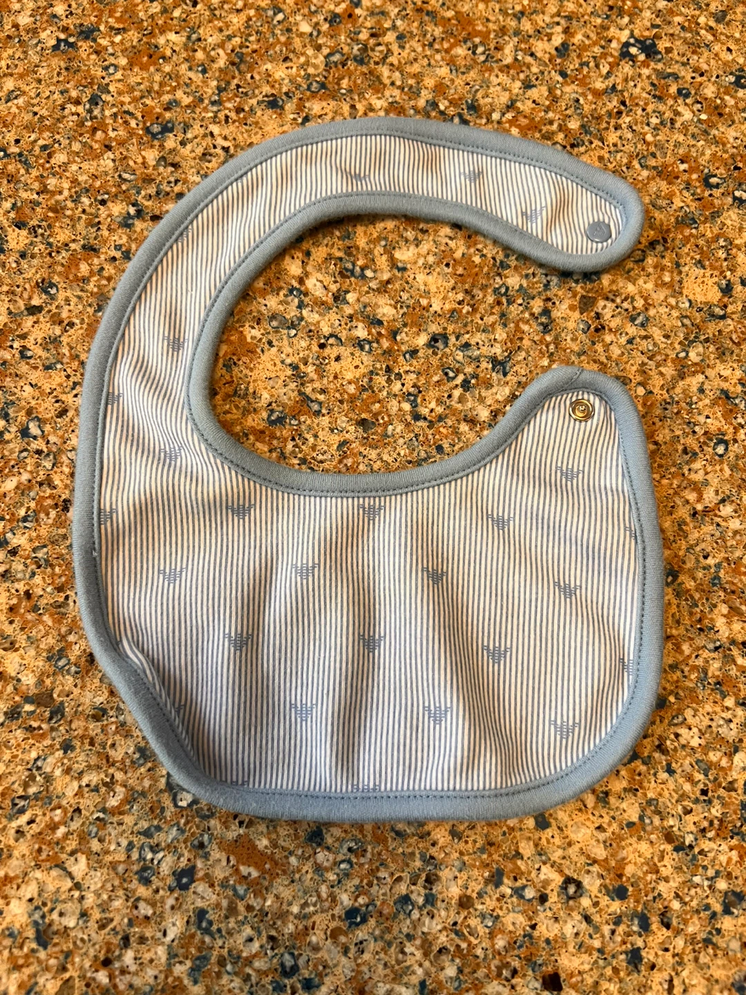 Authentic and original Armani Baby Bibs set - photo 2