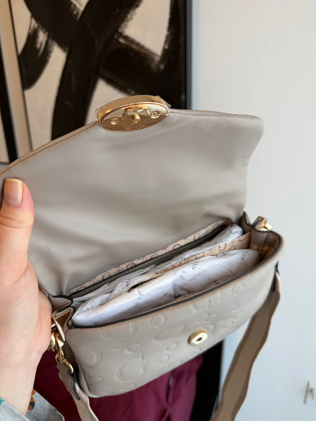 GUESS Grey Embossed Shoulder Bag - photo 4