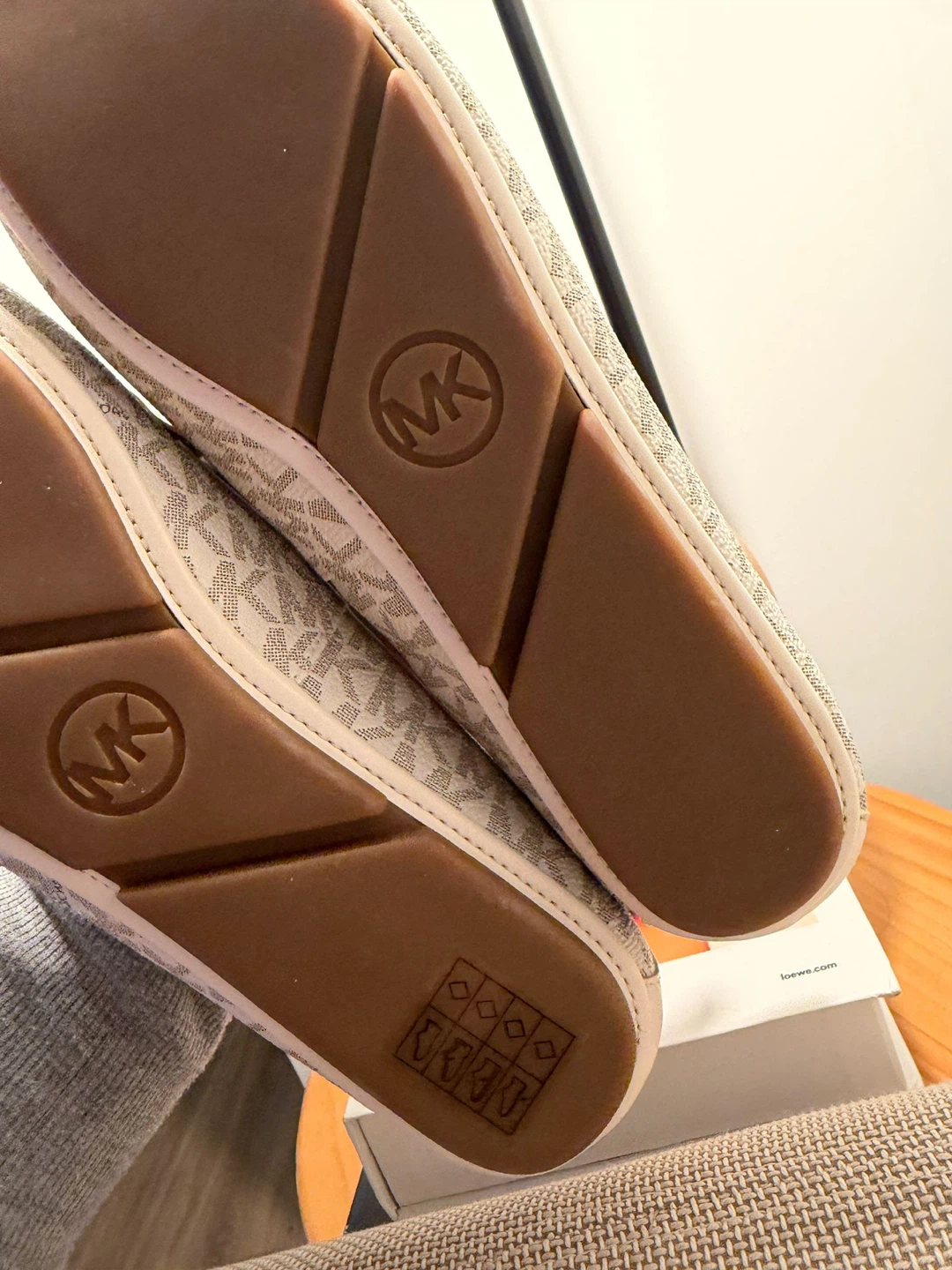 Michael Kors Women's MK Logo Loafers Size:9 - photo 4