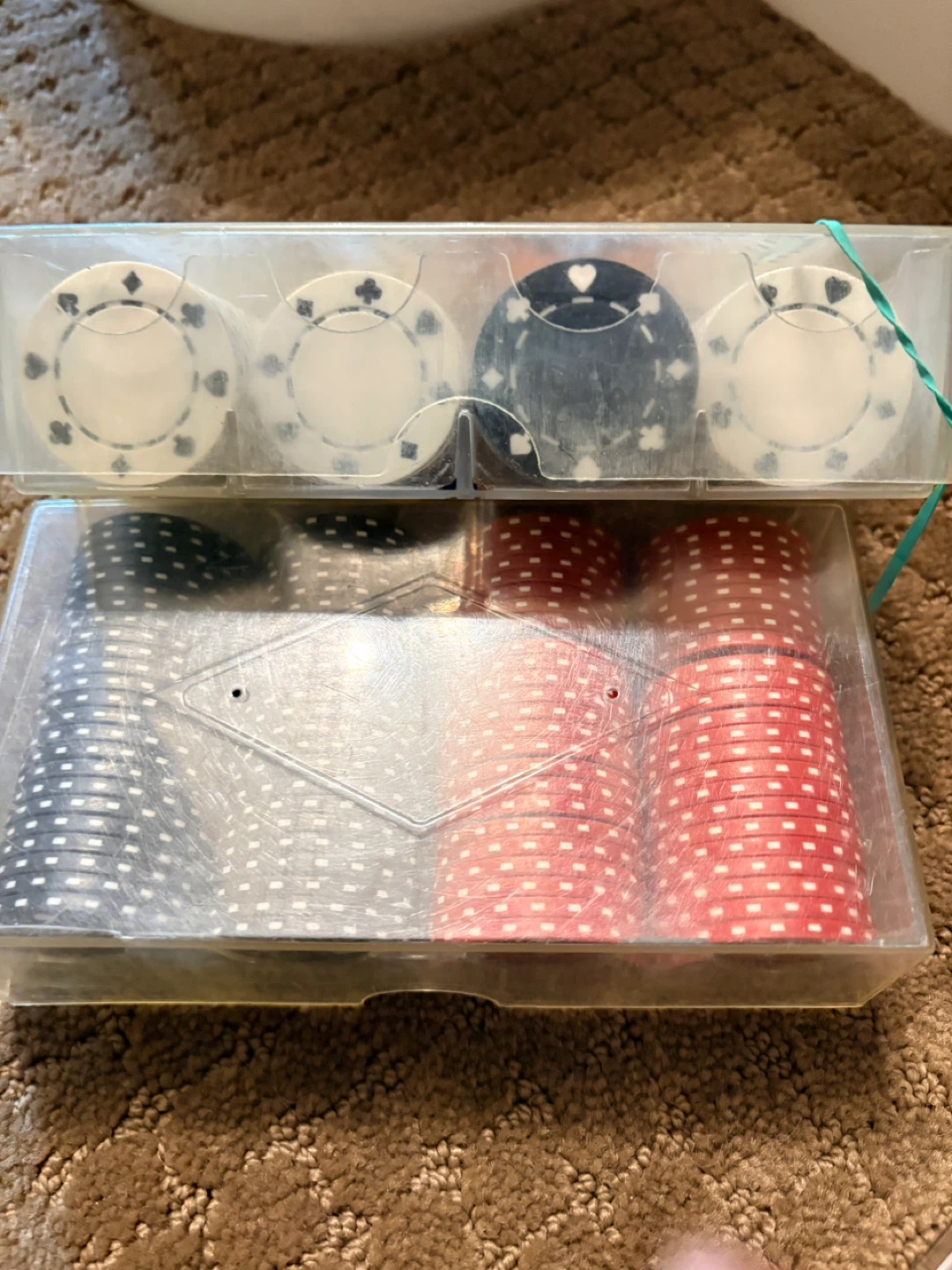 5 boxes of Poker Chips Set in Case