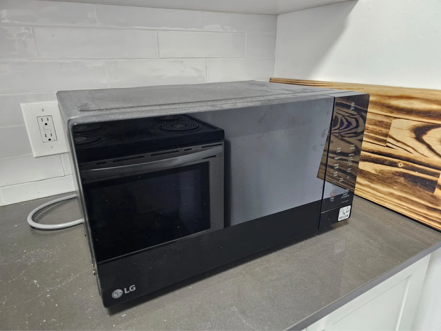 LG Microwave