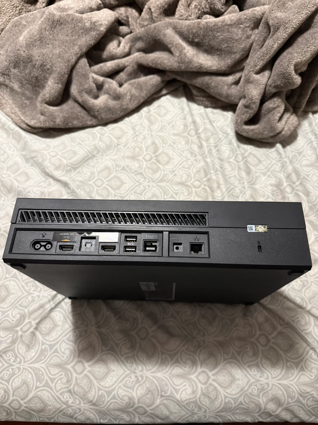 Xbox One S Console - photo 3