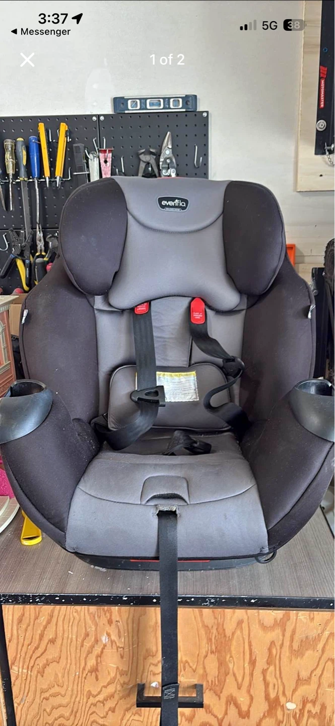 Evenflo Car Seat