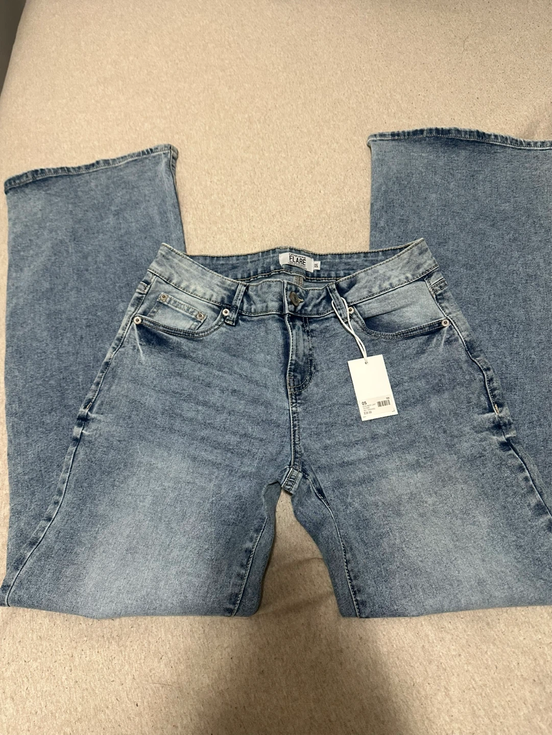 DENIM FLARE Jeans Size 05