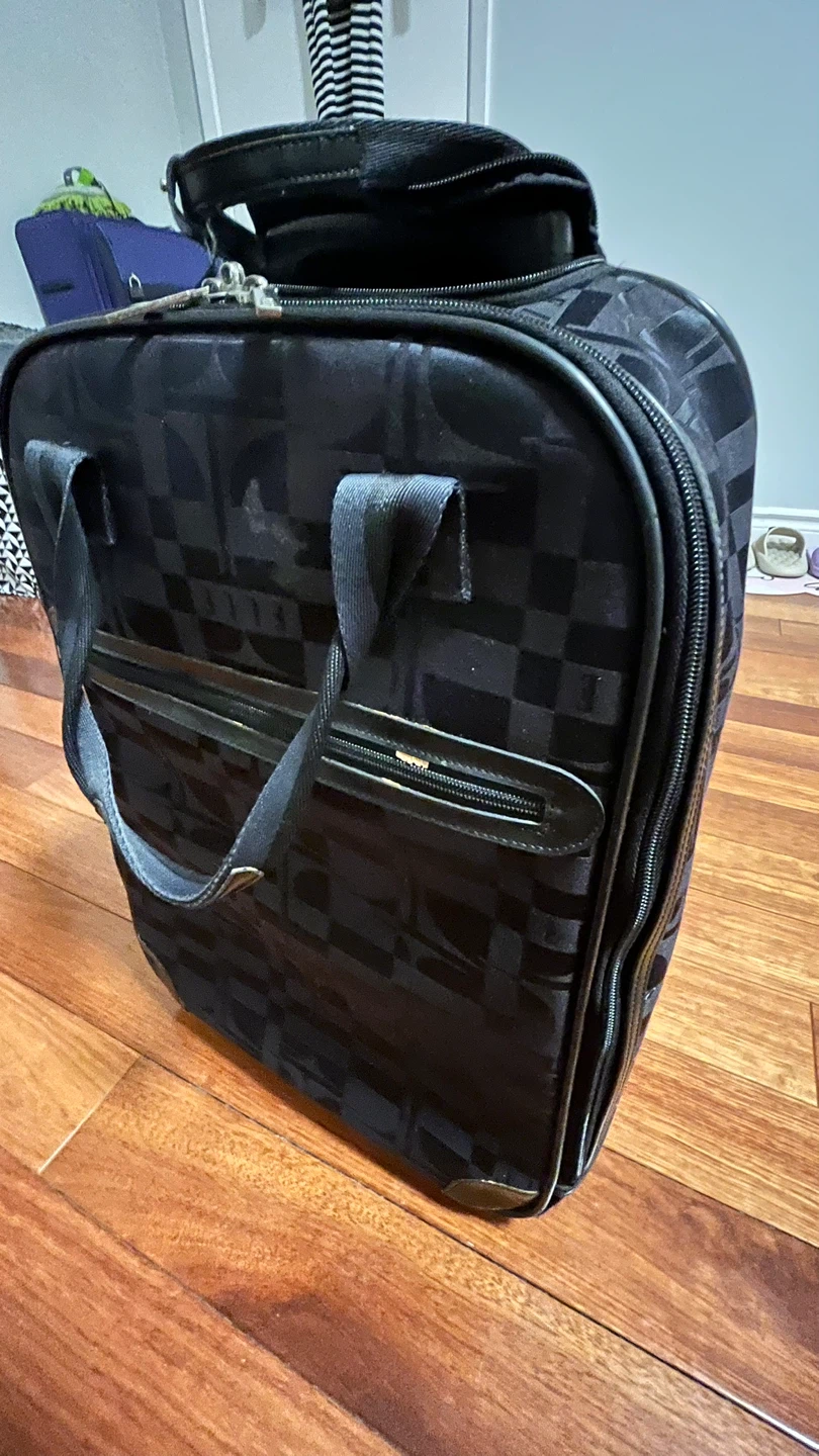 ELLE Black Patterned Rolling Carry-On Luggage - photo 3