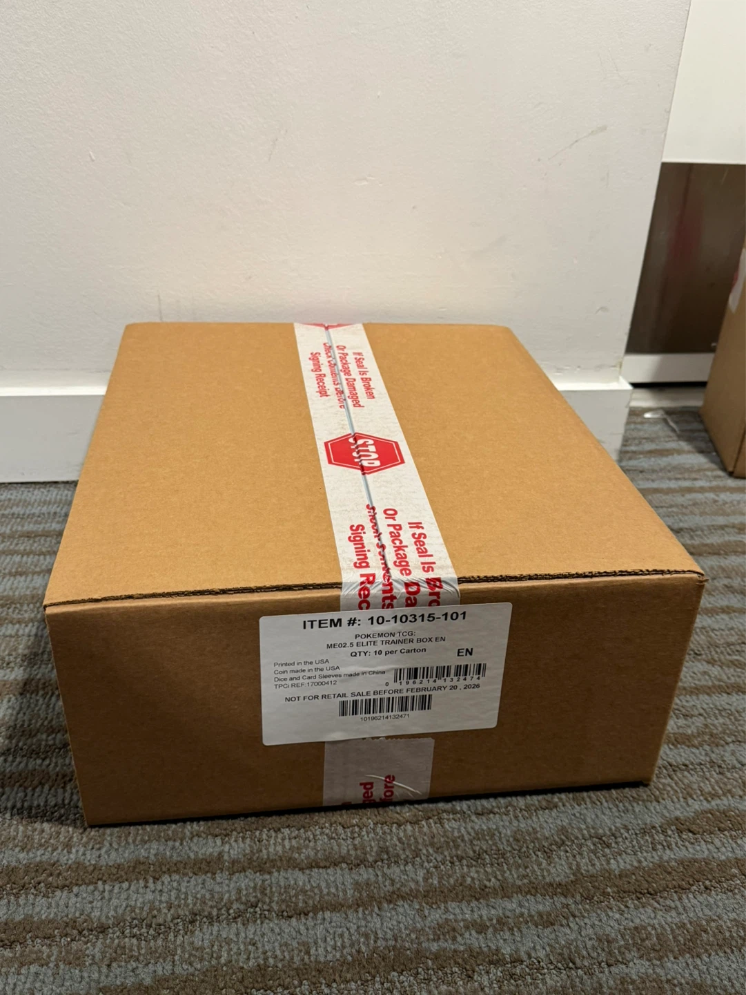Ascended hero elite trainer box sealed case