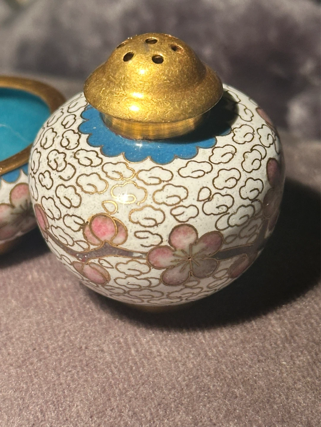 cloisonne Ooen Salt and Pepper - photo 3