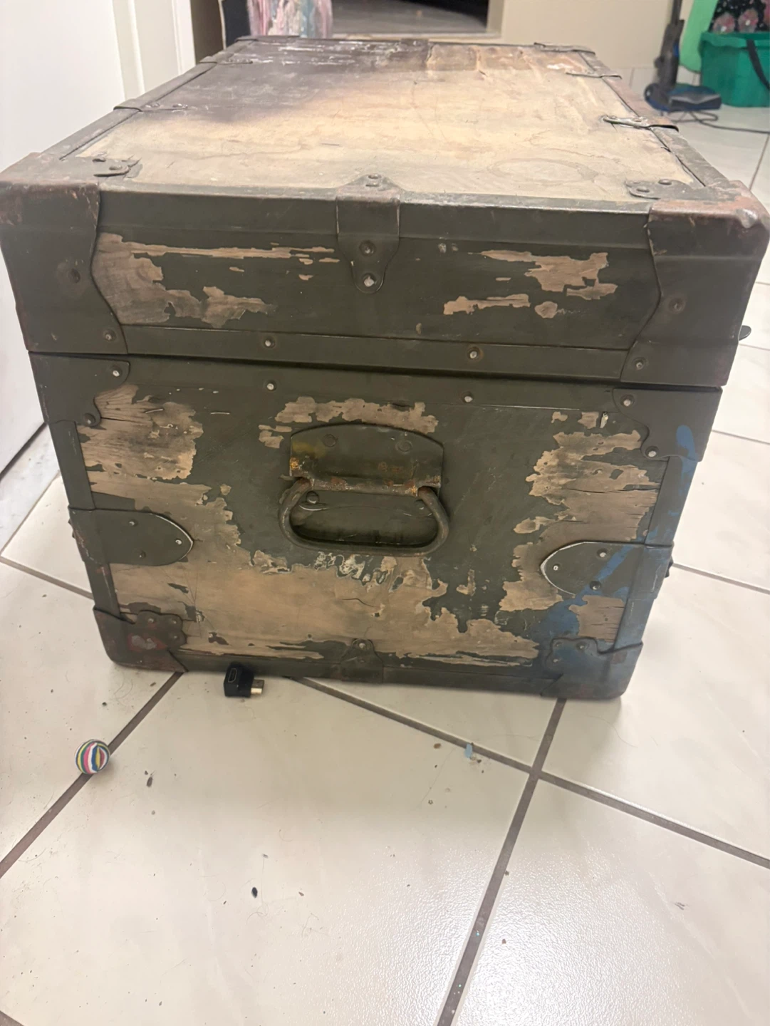 Vintage Storage Trunk - photo 2