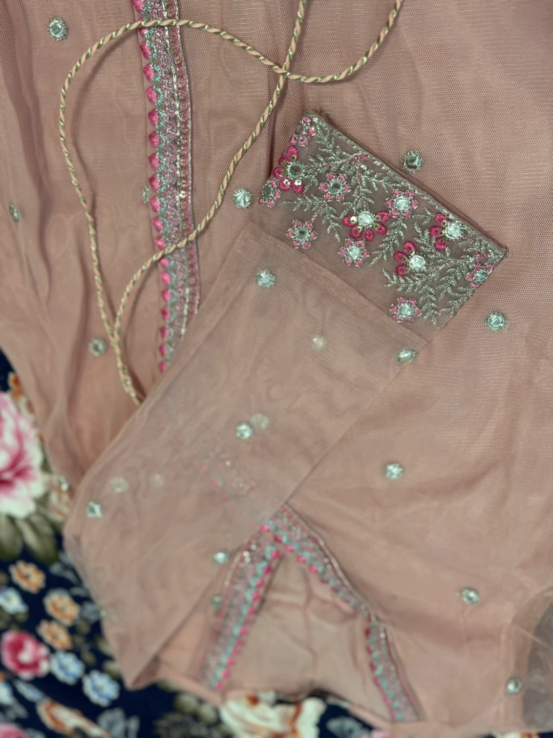 Sapphire Pink Embroidered Kurti - photo 2