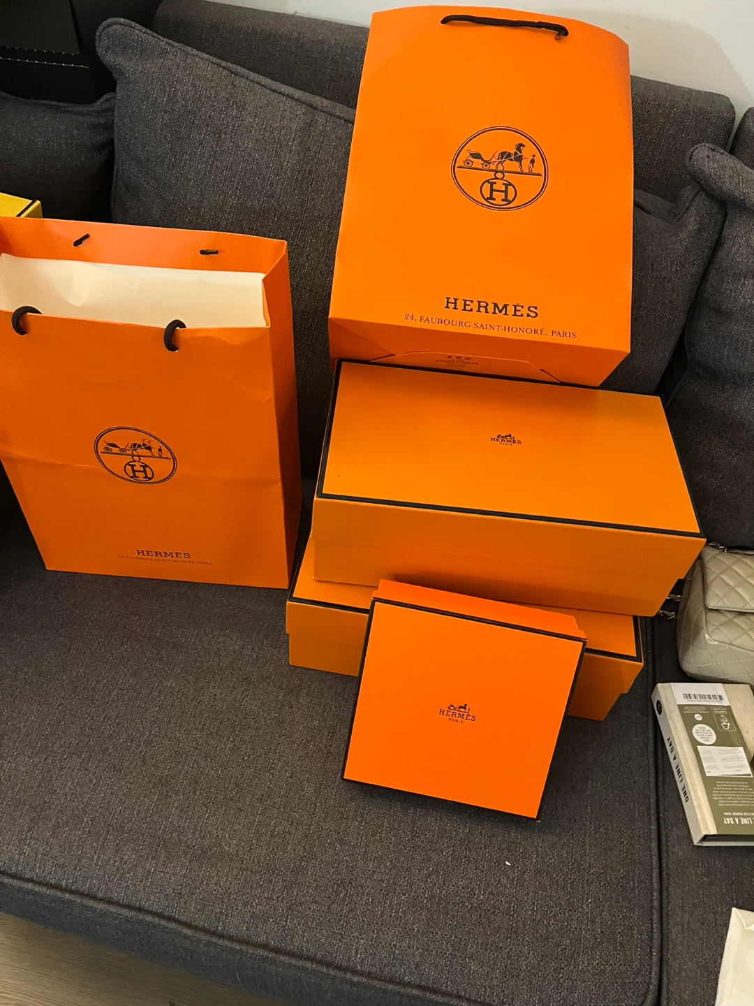 🌱 Hermès Orange Shopping Bags and Boxes - photo 5