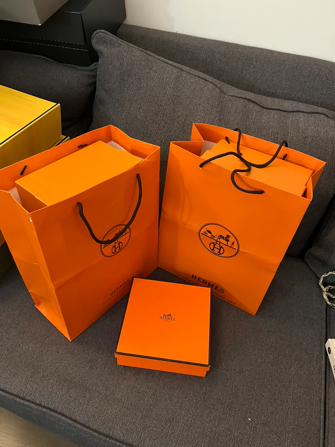 🌱 Hermès Orange Shopping Bags and Boxes - photo 3