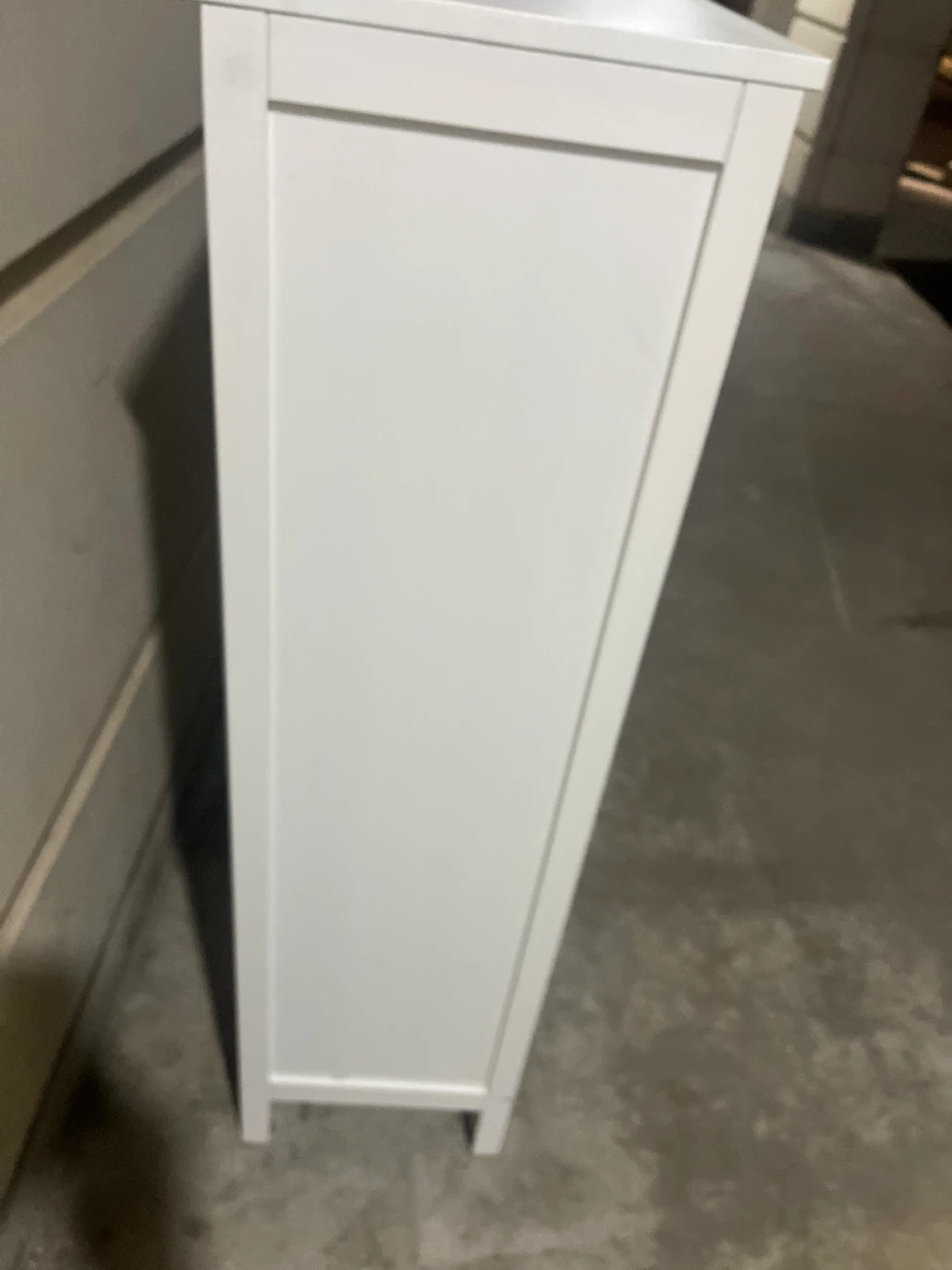 🌱 White Display Cabinet with Sliding Glass Doors - photo 4