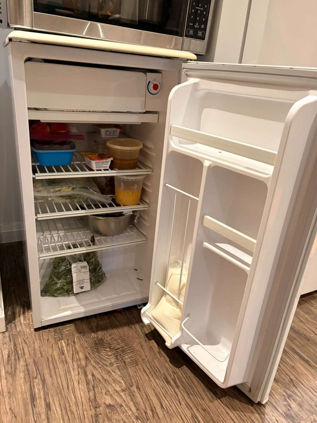 Danby Designer Compact Refrigerator - photo 2