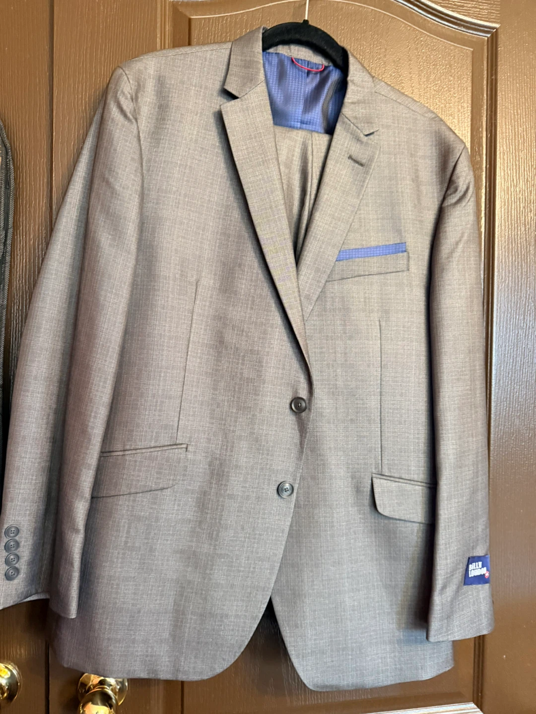 Billy London Suit - 40W x 32L