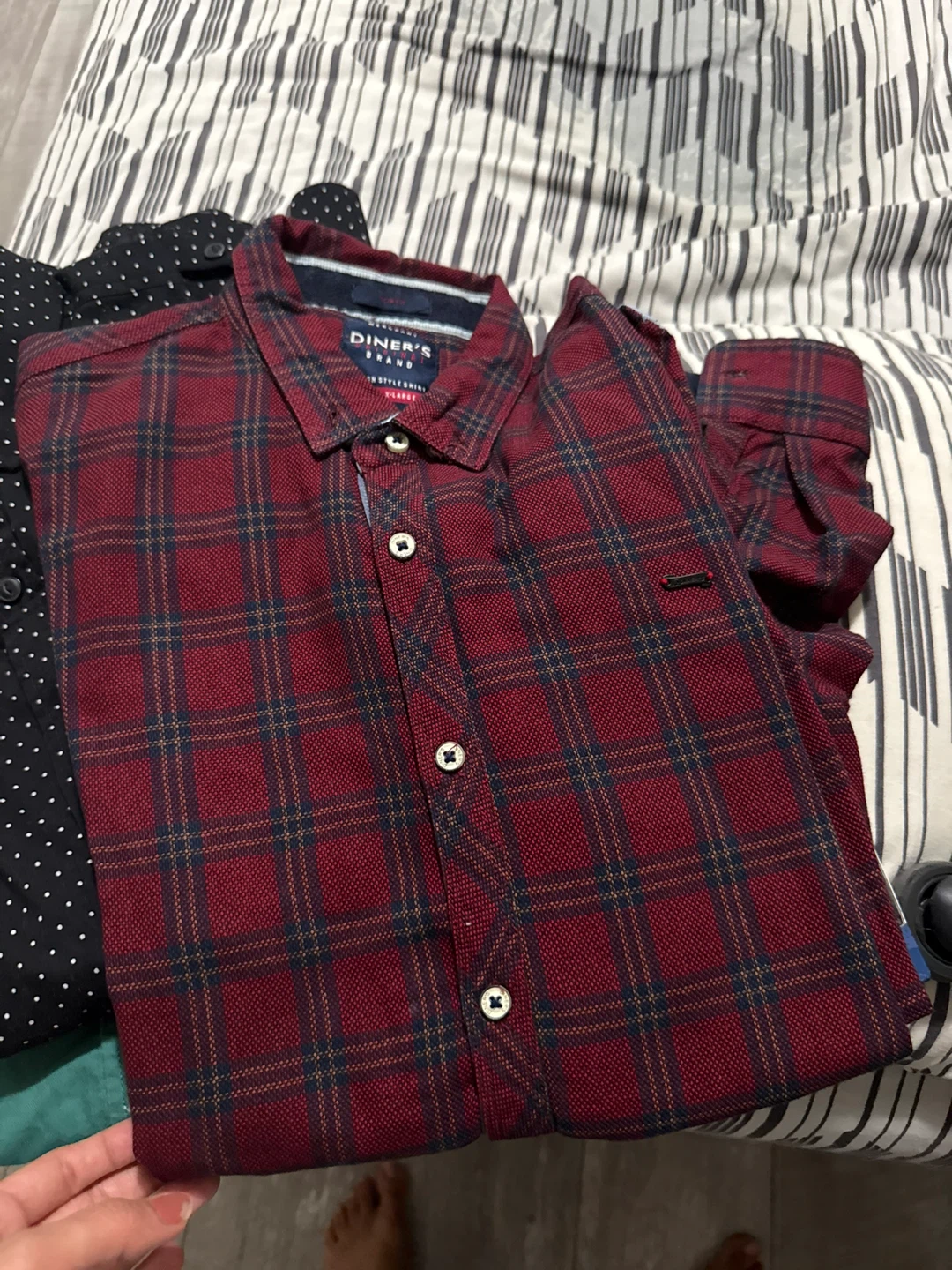 Bundle of 5 Men's Button-Down Shirts