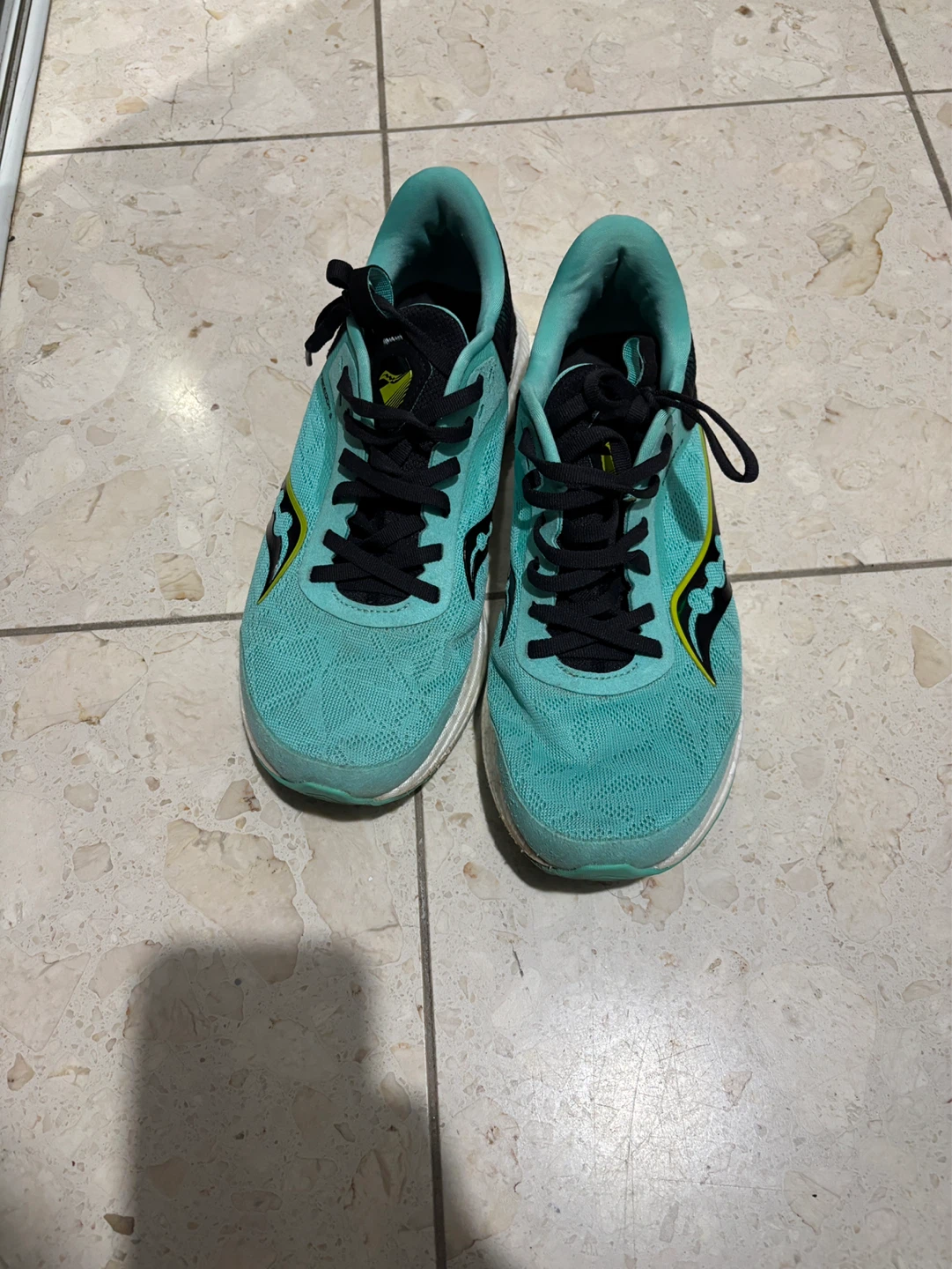 Saucony Women's Running Shoes - Teal - Size 9.5