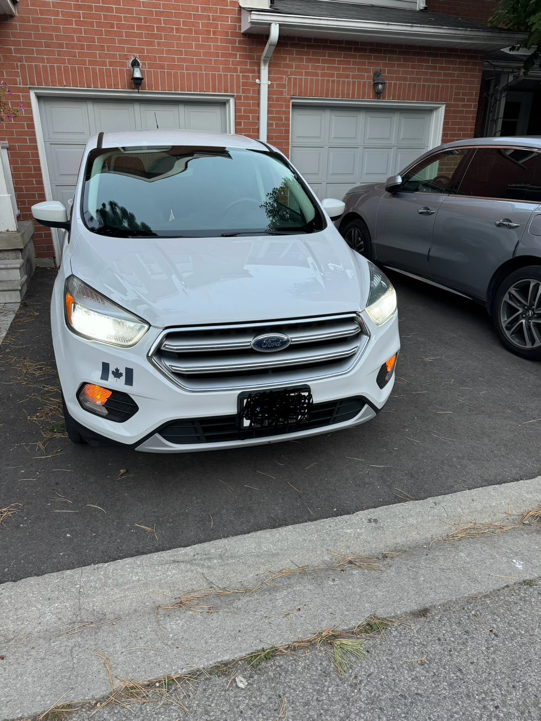 2017 Ford Escape FWD. 2.0 liters. Certified