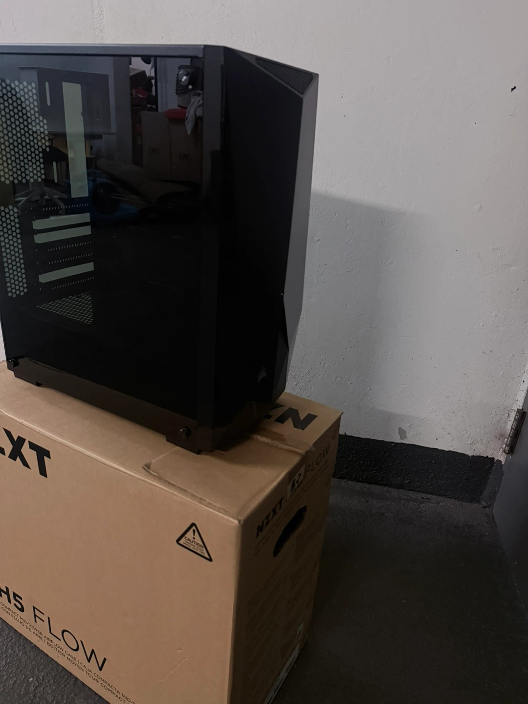 NZXT H5 Flow Black Computer Case - photo 5