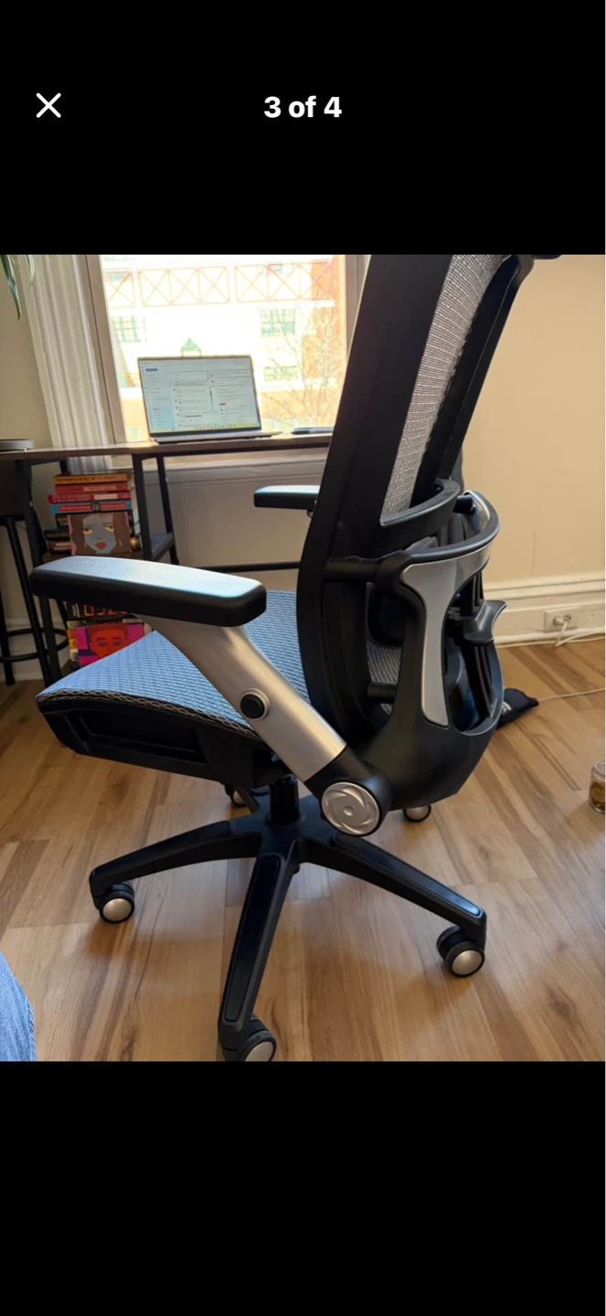 COLAMY Executive Mesh Back Office Chair with Footrest - photo 3