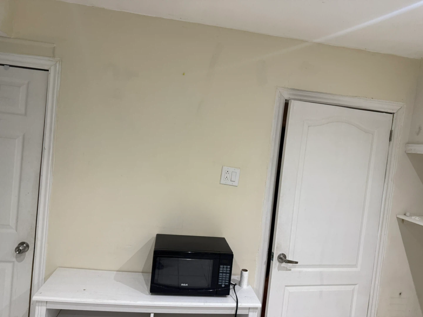 2bedroom basement apartment ready to move in