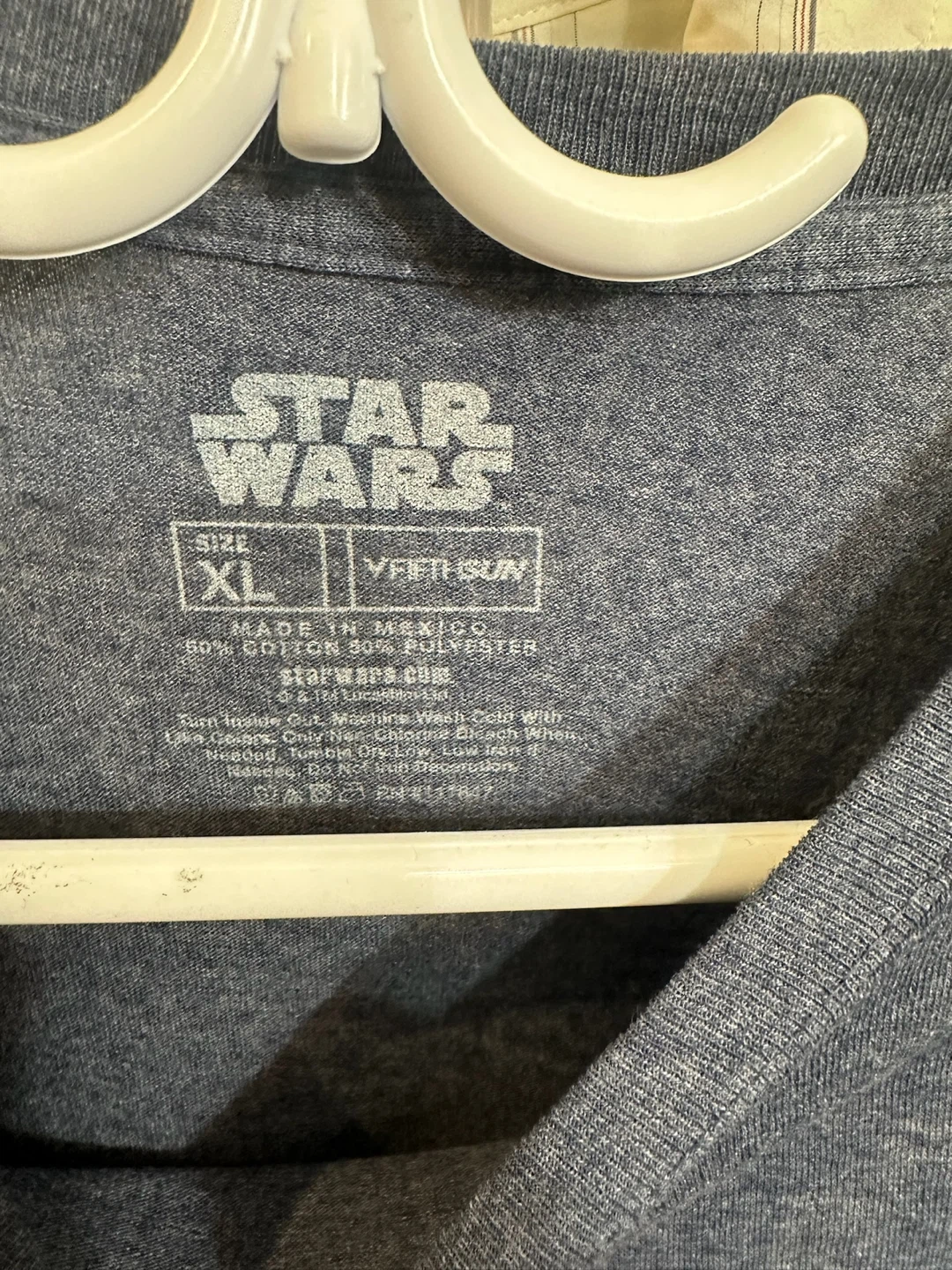 Star Wars Graphic T-Shirt x 2 - 20 bucks each - photo 3