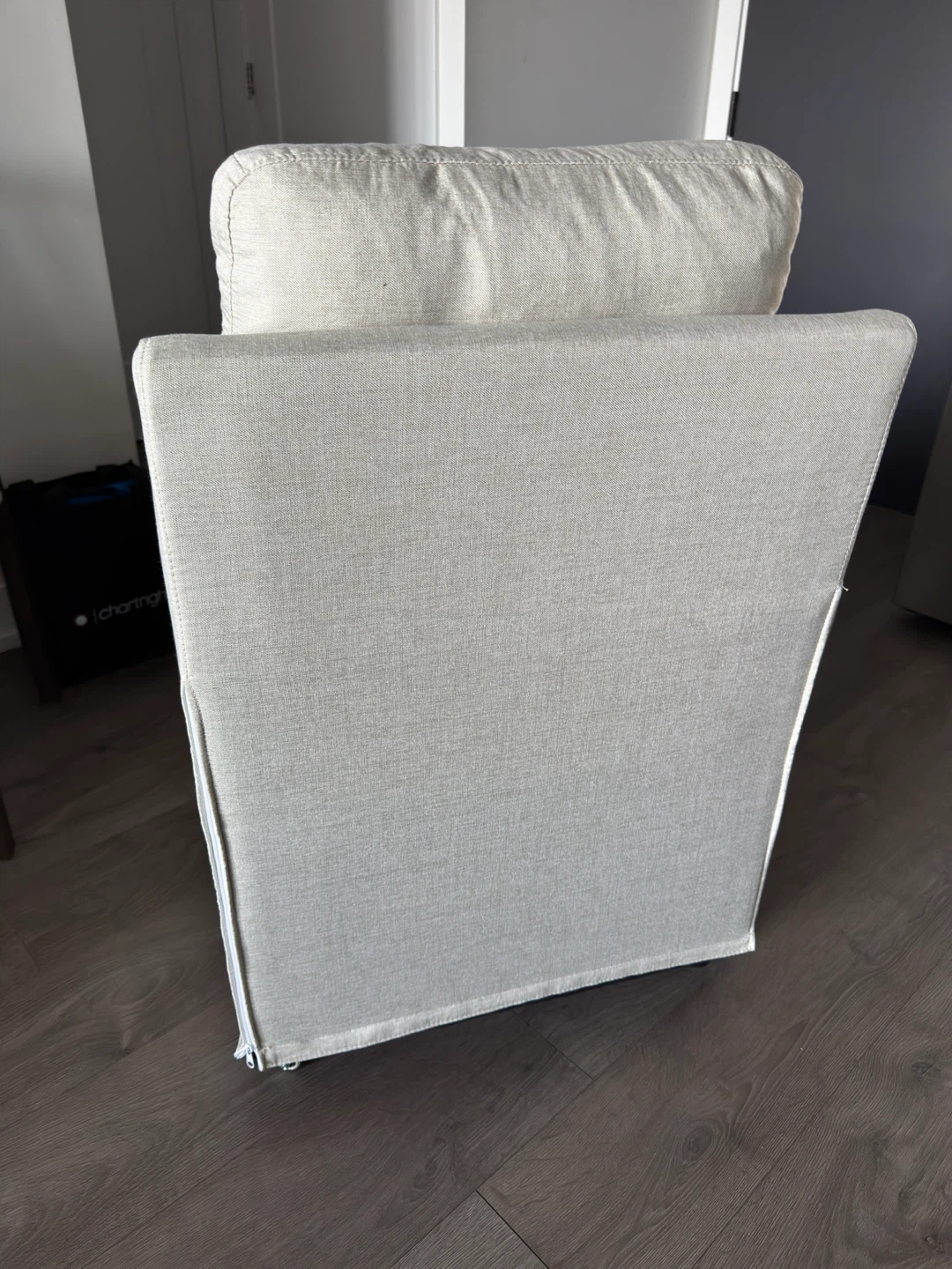 Cream Upholstered Armchair - photo 3