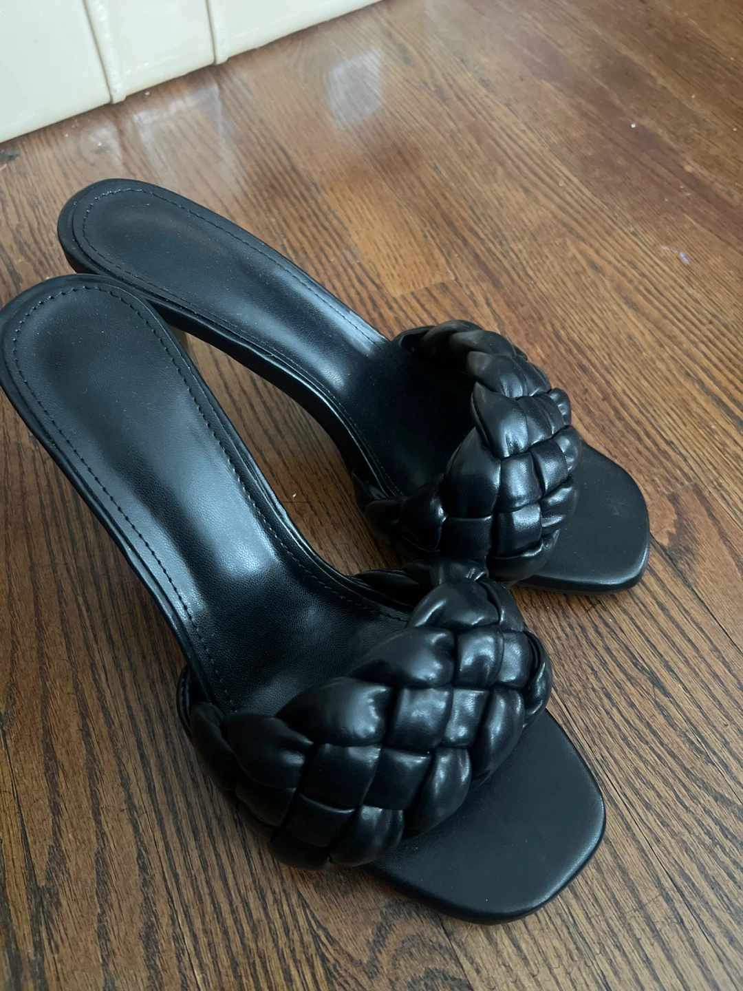 Black Woven Heeled Sandals - photo 2
