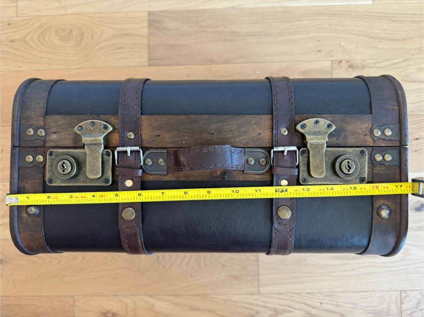 Vintage Style Decorative Suitcase - photo 3