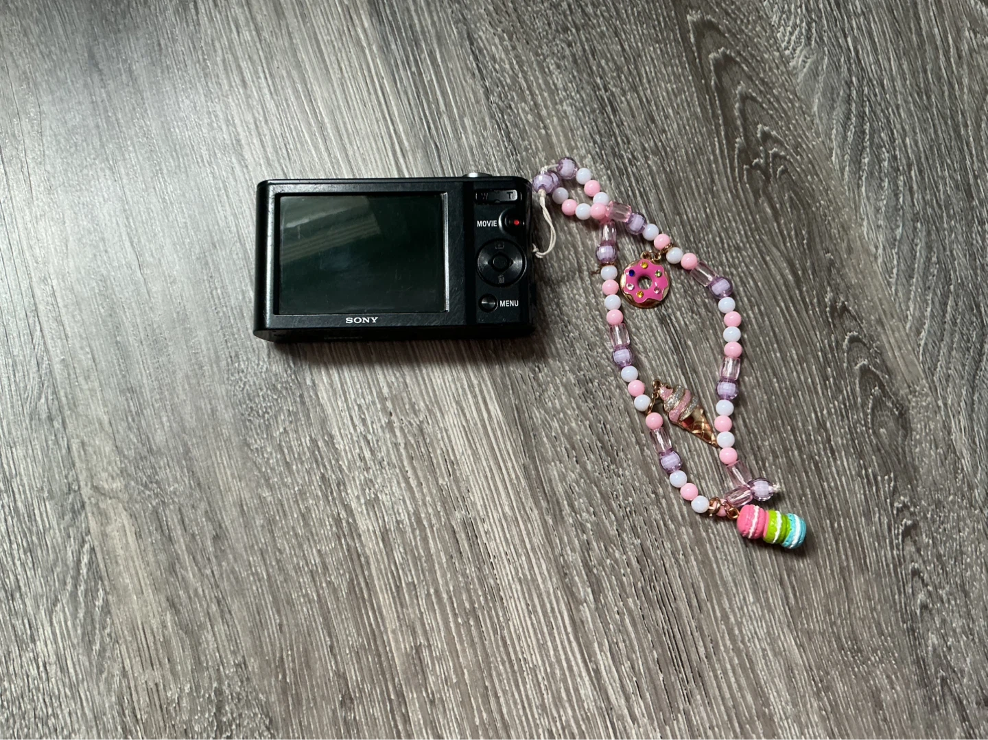 Sony Cyber-shot DSC-W800 20.1 MP - photo 2