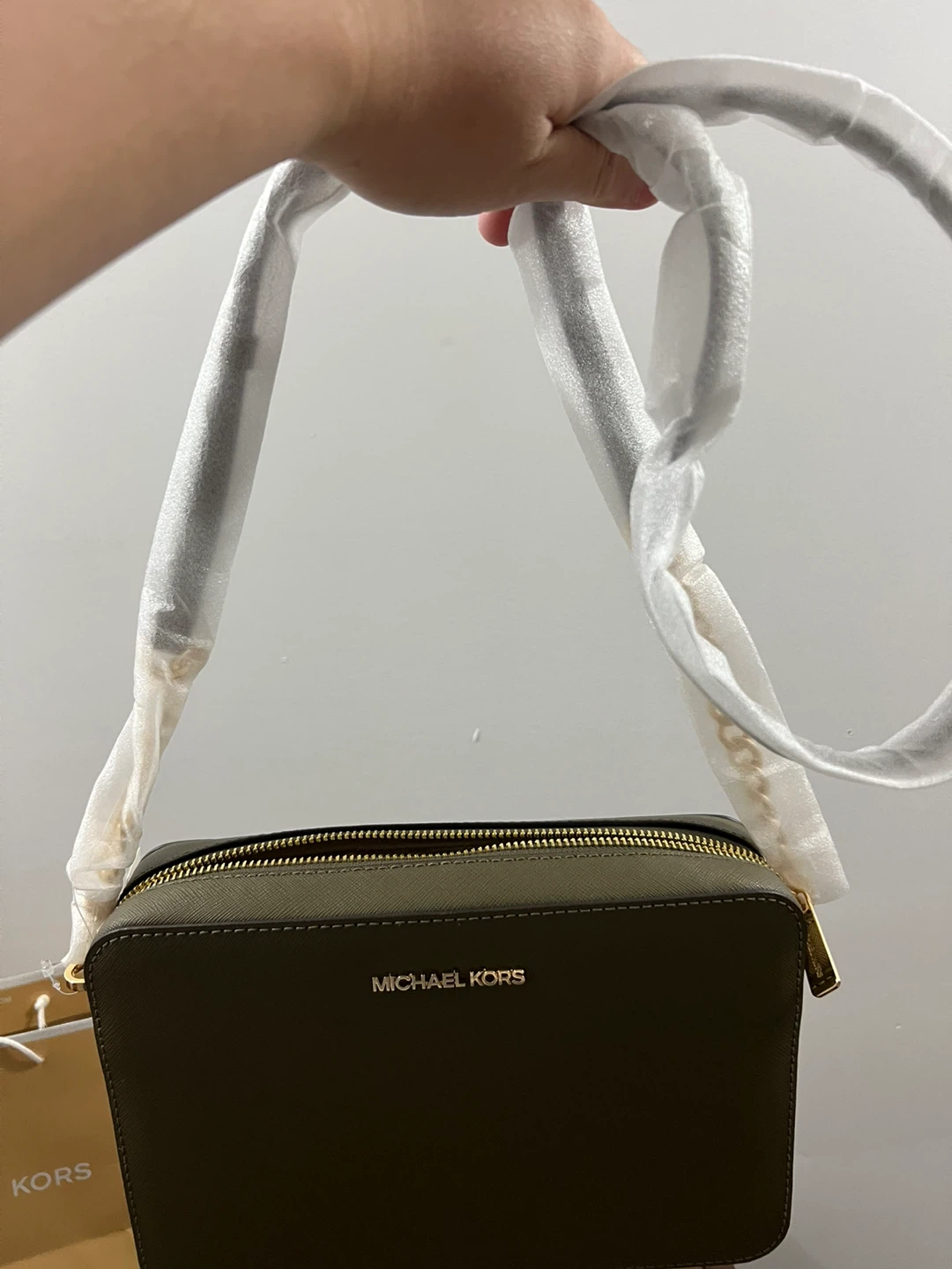 Michael Kors Camera Bag - Olive Green - photo 2