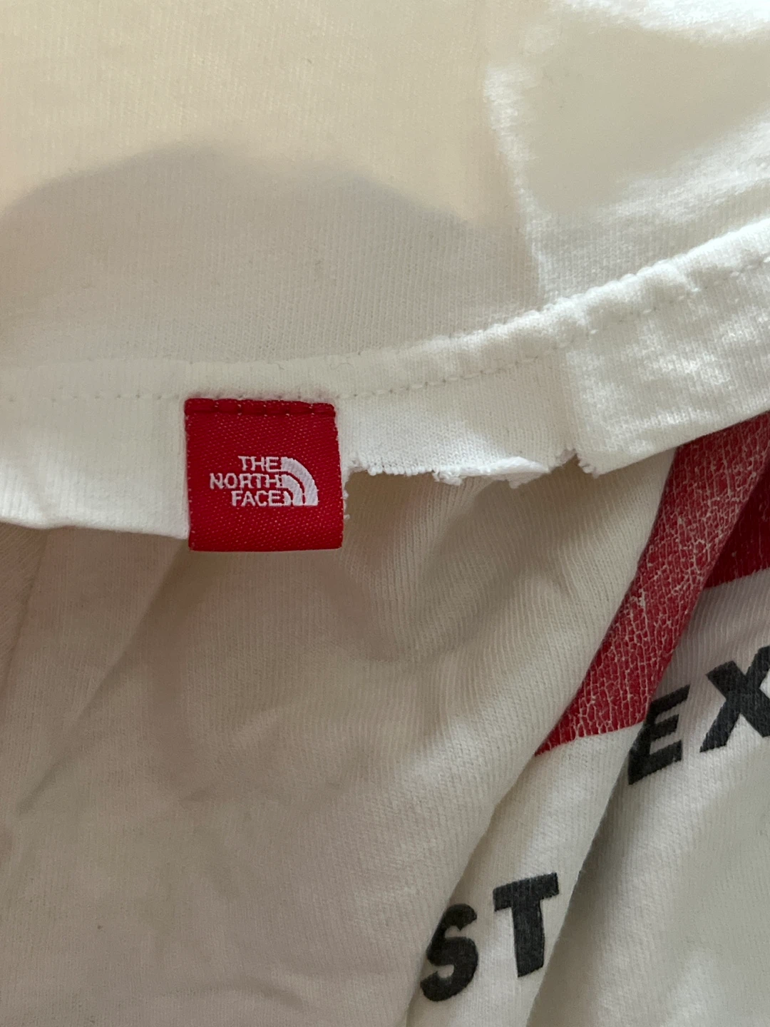 The North Face Men's T-Shirt - Large - photo 4
