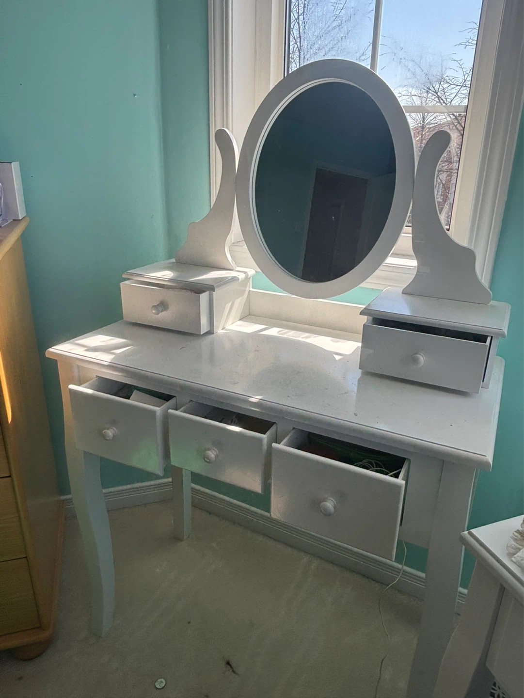 White Vanity Table with Oval Mirror - photo 3
