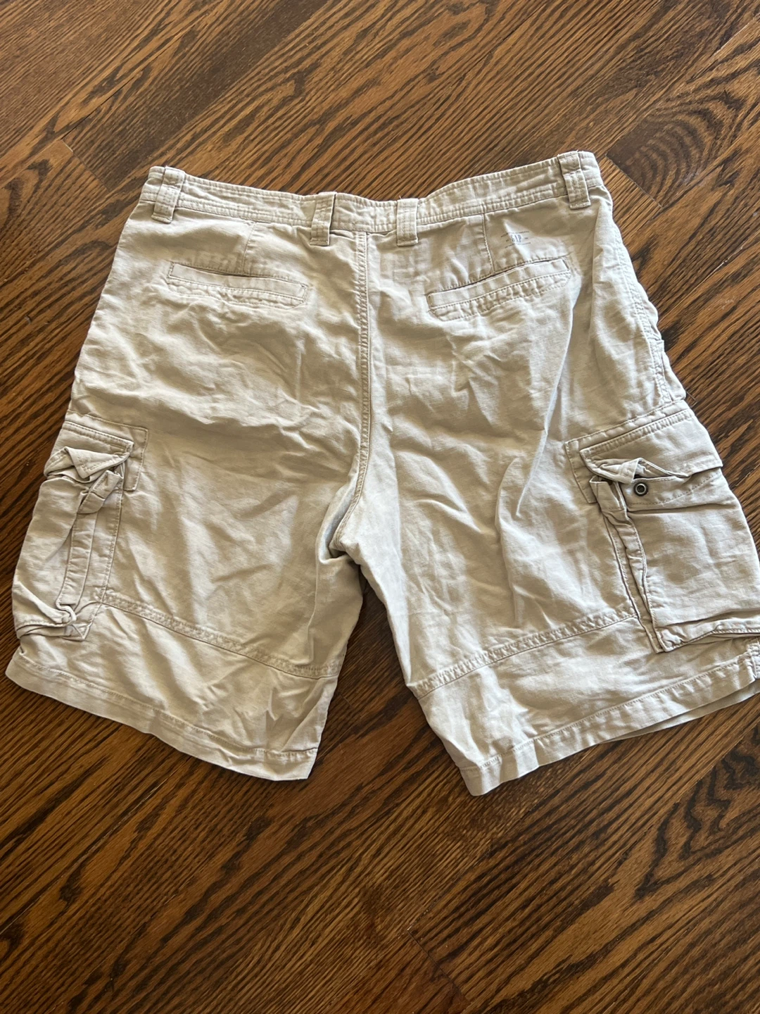 Gap Khakis Loose Fit Cargo Shorts Size 38 - photo 2
