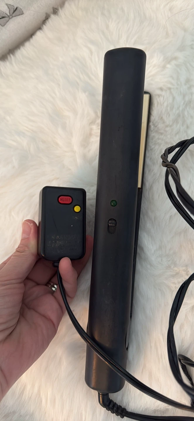Black Flat Iron - photo 2