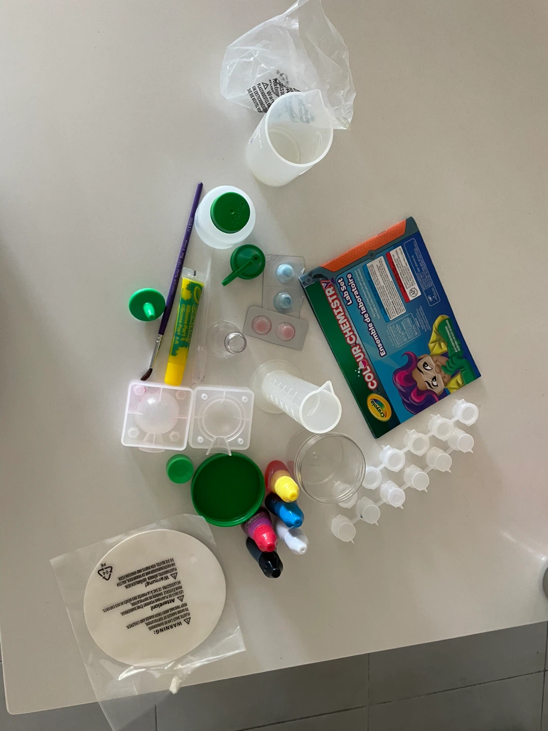 Crayola Colour Chemistry Lab Set ☘️ - photo 3
