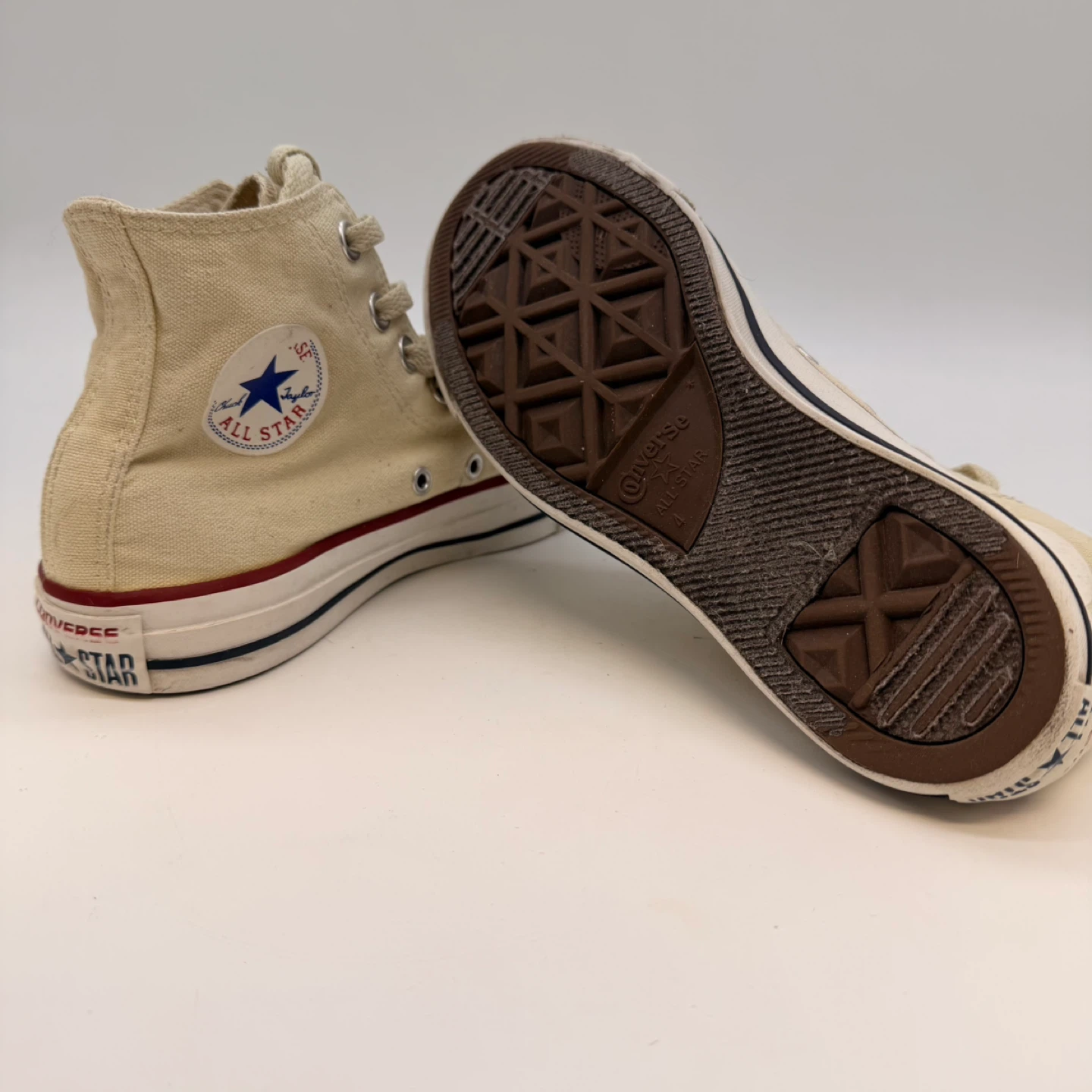 Converse Chuck Taylor All Star High Top Cream Size 6 - photo 5