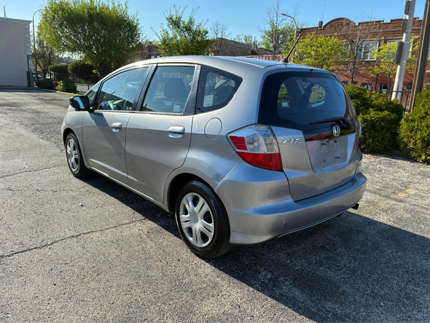 2010  Honda Fit Hatchback con 125 mil millas - photo 5
