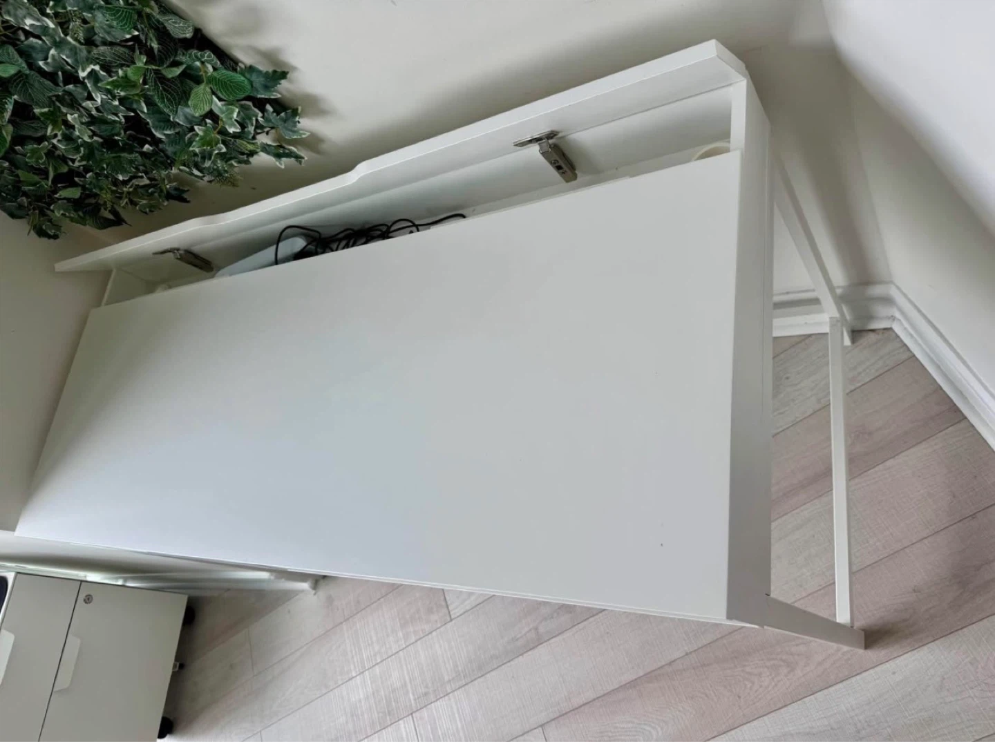 Modern White Desk with Storage - photo 4