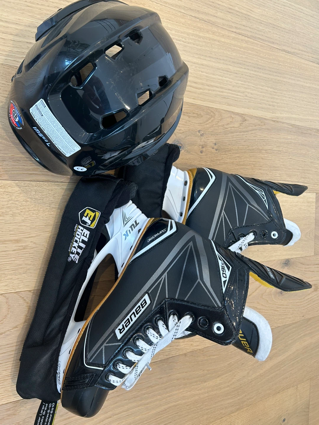 Bauer Supreme S160 Hockey Skates and Helmet