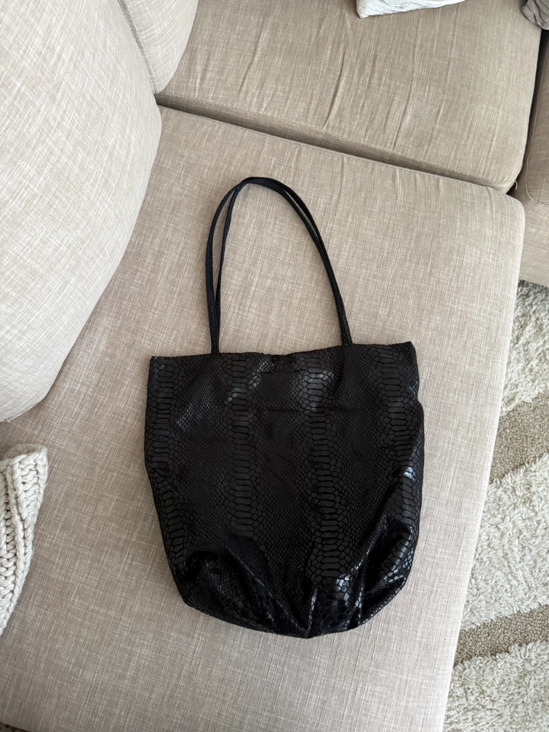 Carlos Falchi Black Snakeskin Tote Bag - photo 4