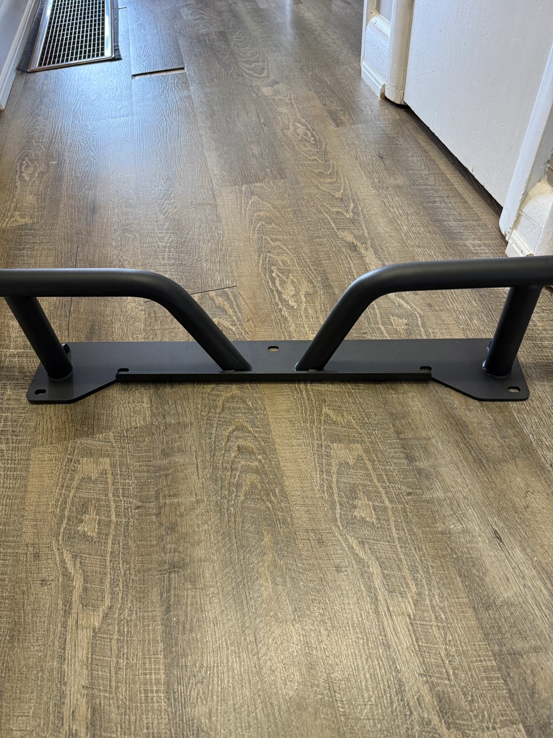 Wall Mounted Pull Up Bar