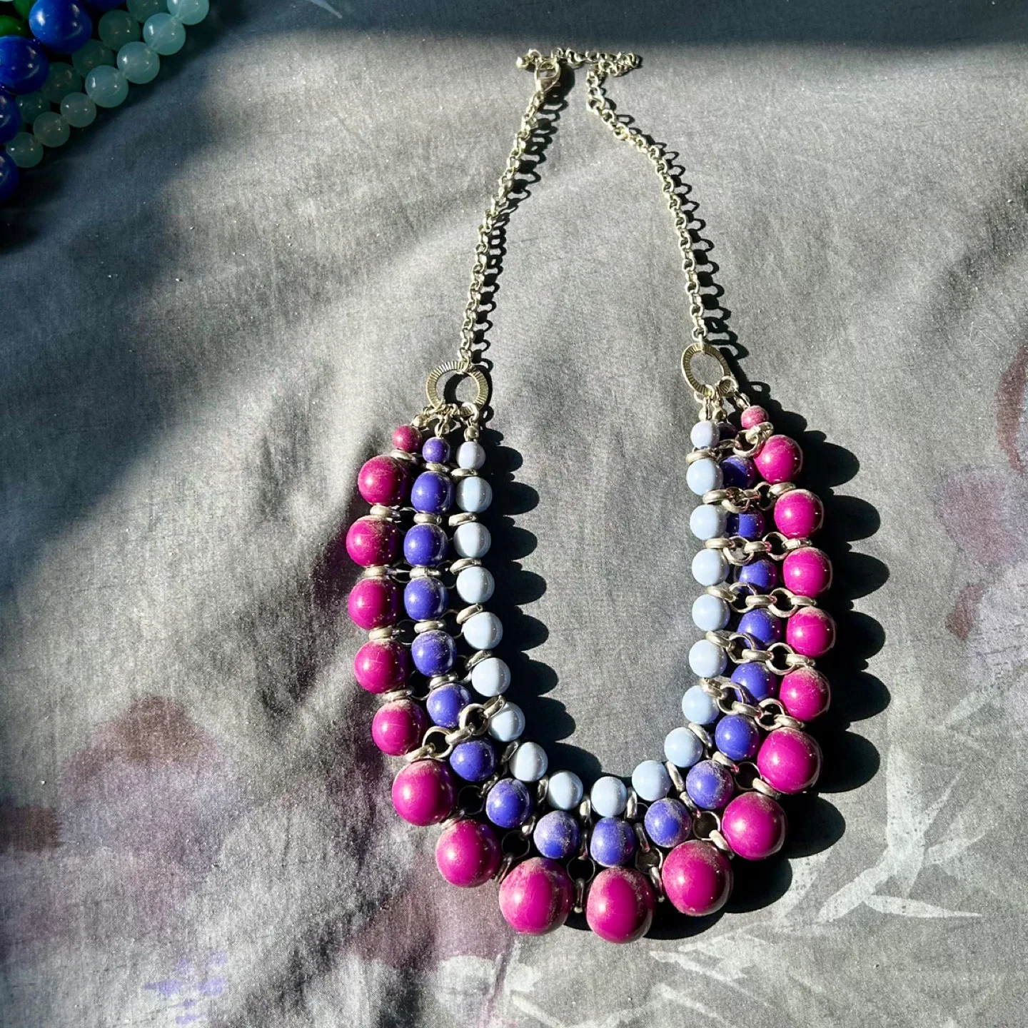 🌱Multi-strand 3 Colour Beaded Necklace - Purple, Blue & Pink