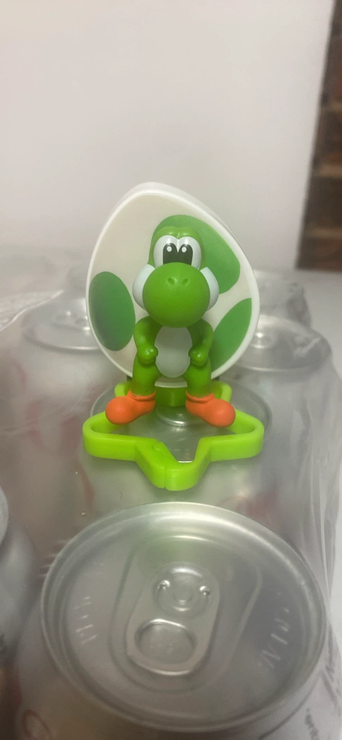 Nintendo Yoshi Kinder Egg Toy Figure